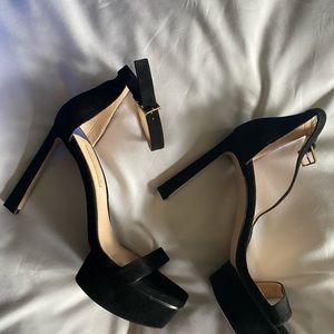 Stuart Weitzman Disco Heel